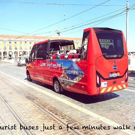 Rua Garrett @sene Chiado * Lisbon